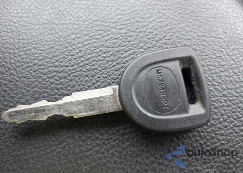 2011 Mazda Mazda3 S Sport from USA, damaged, VIN JM1BL1K65B1395135